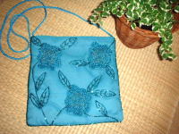 インドの刺繍バッグ